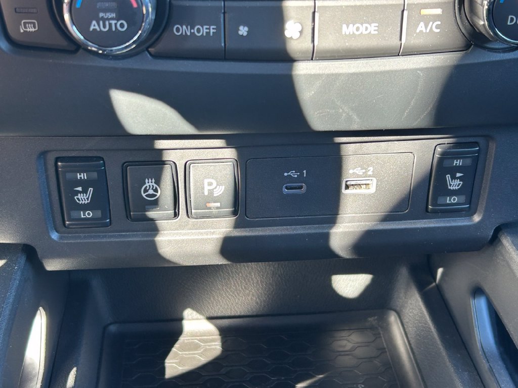 Used 2026 Nissan Frontier SV w/ SV Convenience Package RWD image 26