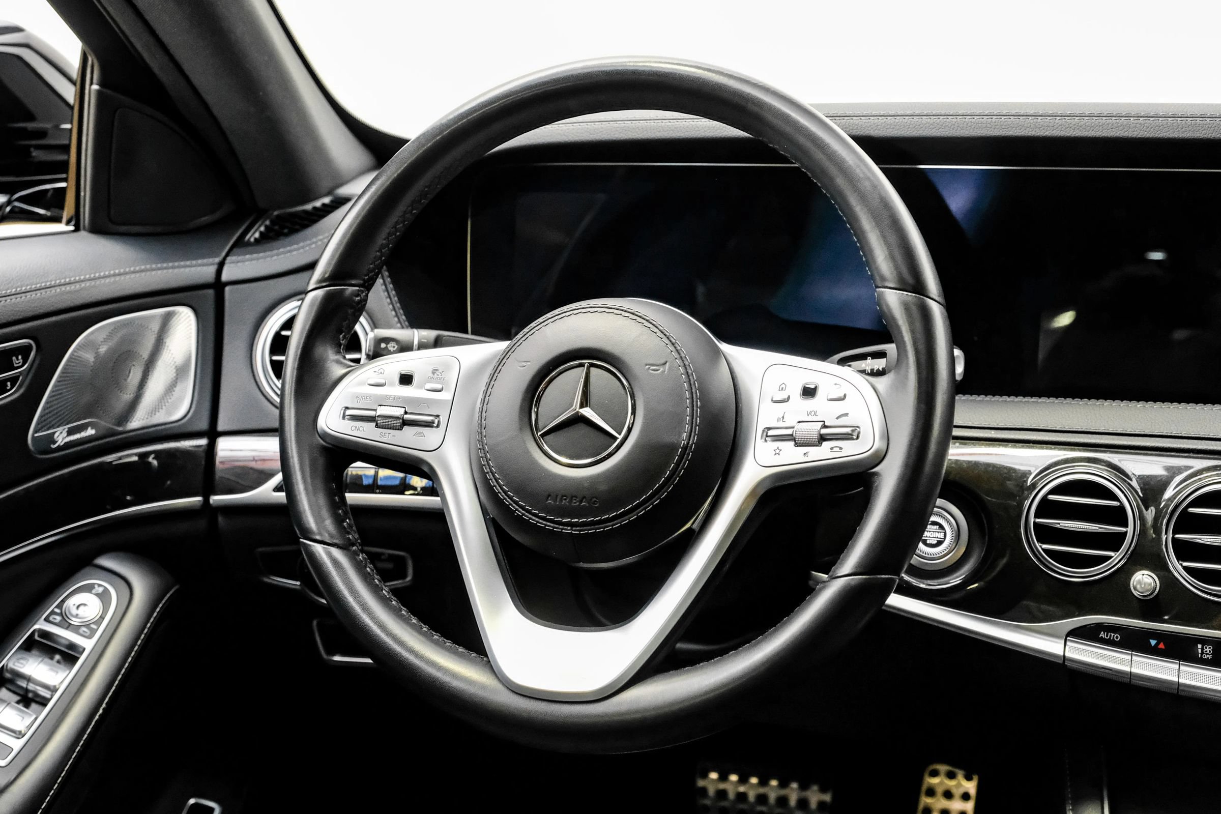 Used 2020 Mercedes-Benz S 560 Sedan image 12