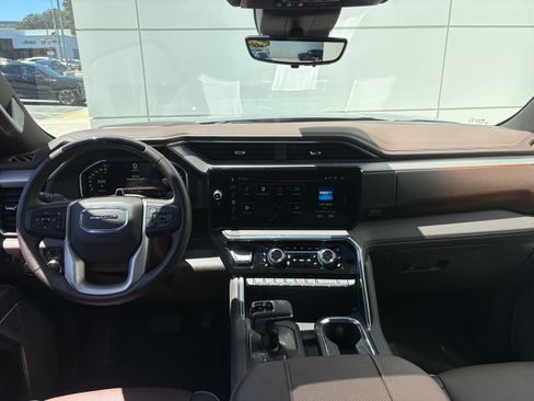 Used 2026 GMC Sierra 1500 Denali AWD/4WD image 18