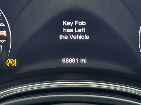 Used 2021 Jeep Grand Cherokee Laredo X AWD/4WD image 23
