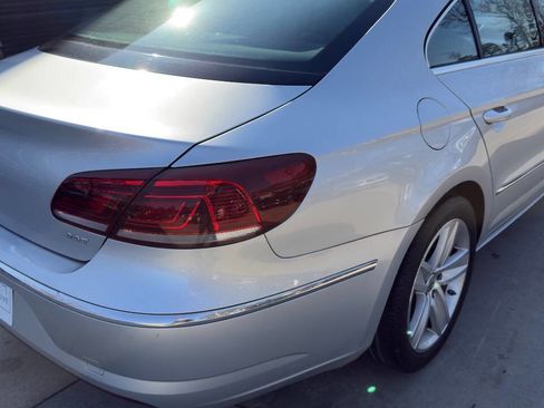 Used 2014 Volkswagen CC Sport image 14