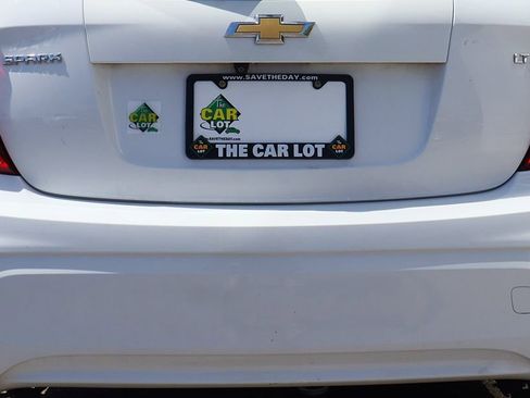 Used 2017 Chevrolet Spark LT image 21