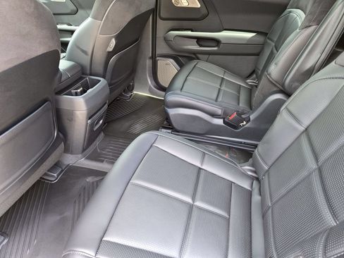 New 2027 Kia Telluride SX Prestige AWD/4WD image 18