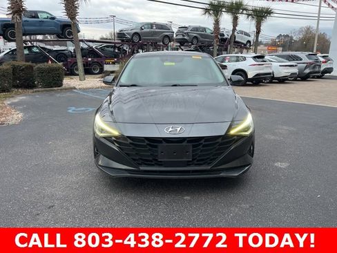 Used 2021 Hyundai Elantra SEL w/ Convenience Package image 33