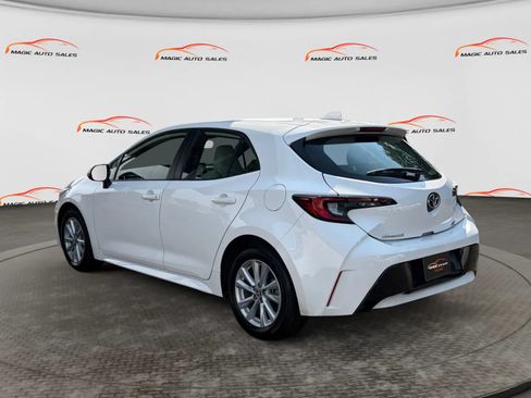 Used 2024 Toyota Corolla SE FWD image 8