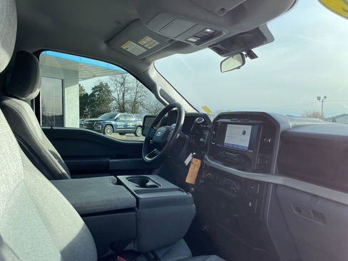 Used 2022 Ford F150 XLT image 28