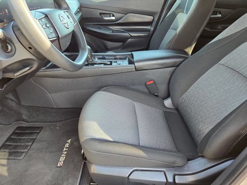 Used 2026 Nissan Sentra SV w/ Floor Mat Package FWD image 20