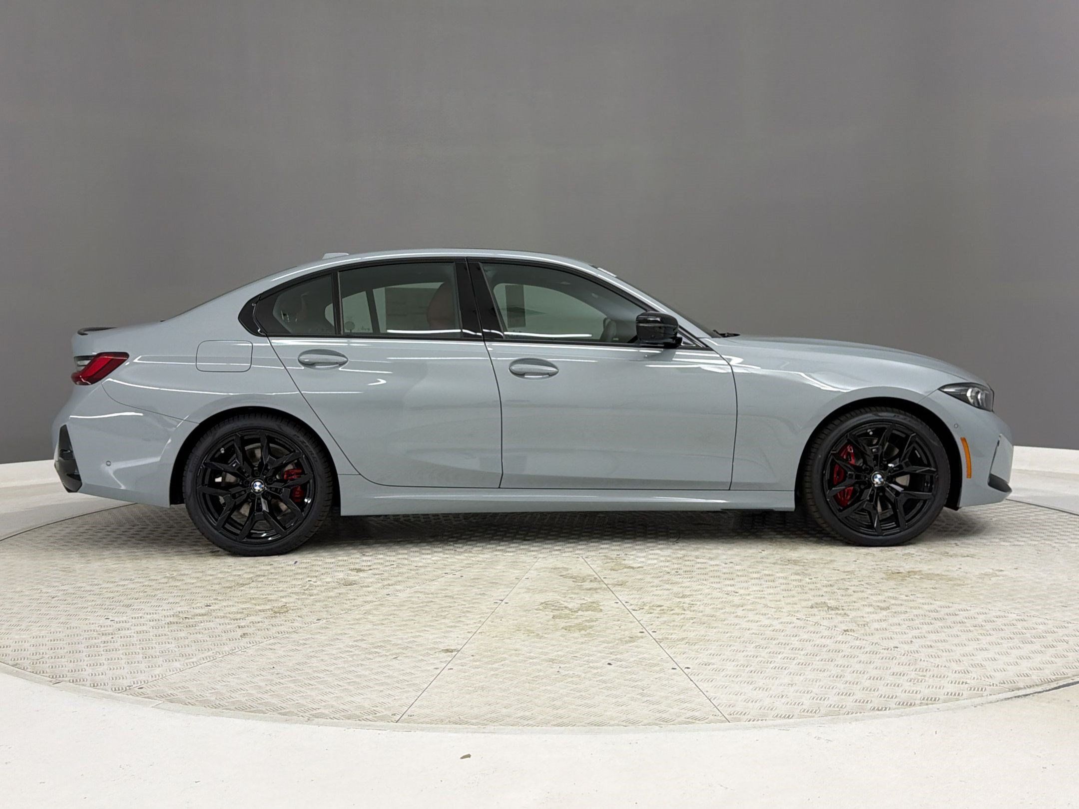 New 2026 BMW 330i Sedan w/ M Sport Package RWD image 8