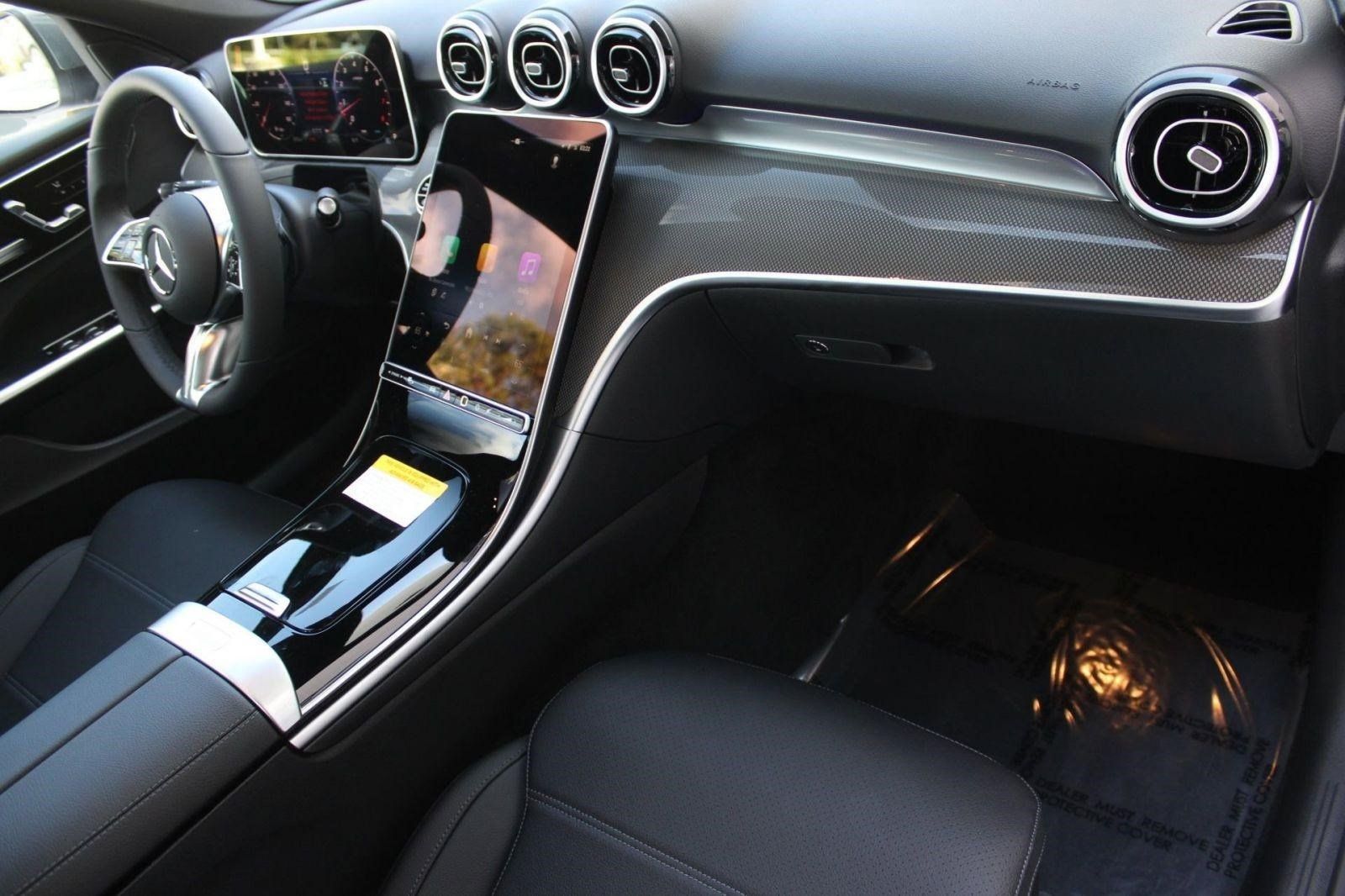 Used 2026 Mercedes-Benz C 300 Sedan image 31