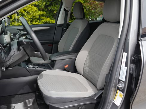 Certified 2022 Ford Escape SE w/ SE Sport Appearance Package AWD/4WD image 33