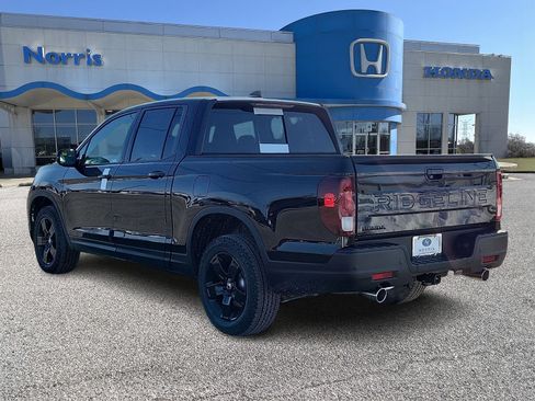 New 2026 Honda Ridgeline Black Edition image 3