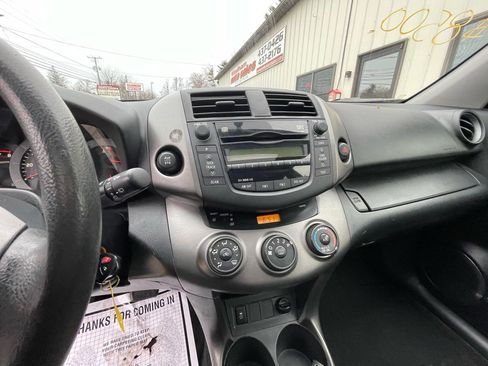 Used 2009 Toyota RAV4 Sport image 13