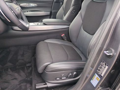 Used 2023 Genesis GV70 2.5T w/ Sport Prestige Package AWD/4WD image 12
