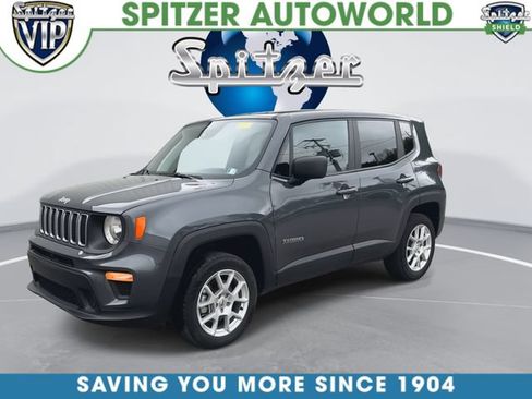 Used 2023 Jeep Renegade Latitude AWD/4WD image 4