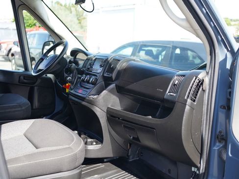 Used 2020 RAM ProMaster 3500 FWD image 2