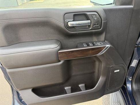 Used 2020 GMC Sierra 1500 SLT AWD/4WD image 10