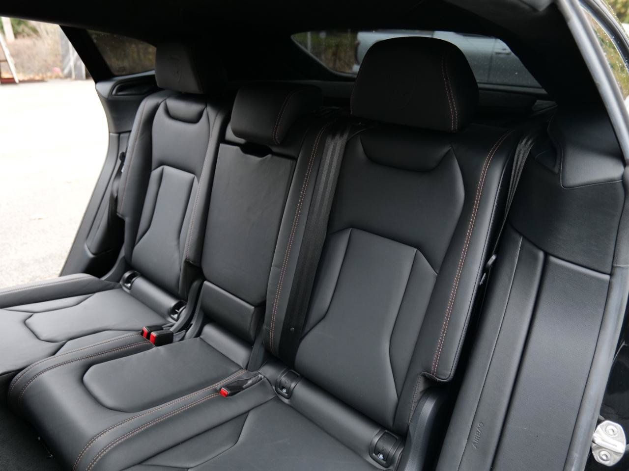 Used 2021 Lamborghini Urus AWD/4WD image 48