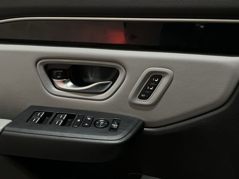 Used 2023 Honda Pilot Touring image 20