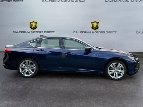 Used 2022 Acura TLX w/ Technology Package image 4