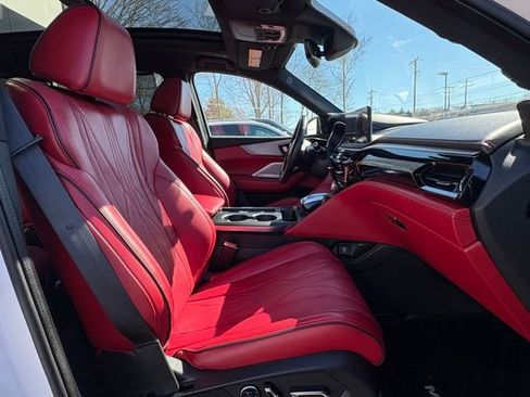 Used 2025 Acura MDX A-Spec image 38