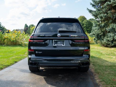 Used 2023 BMW X7 M60i image 4