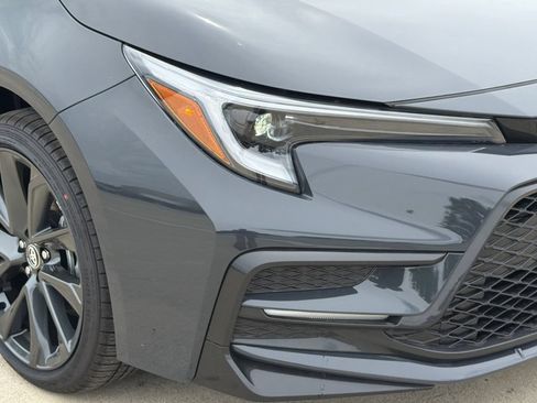 New 2026 Toyota Corolla SE FWD image 9