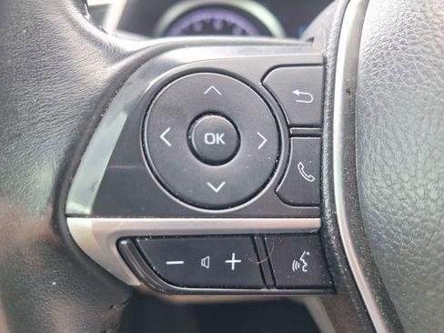 Used 2024 Toyota Camry XLE image 13