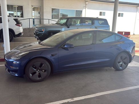 Used 2023 Tesla Model 3 Long Range AWD/4WD image 2
