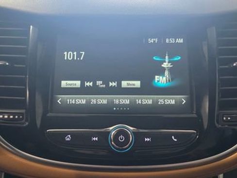 Used 2017 Chevrolet Trax Premier w/ Driver Confidence II Package image 20