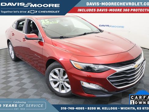 Used 2025 Chevrolet Malibu LT image 1