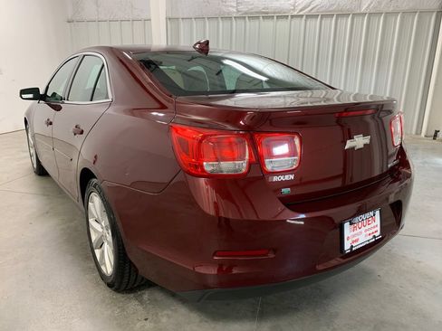 Used 2015 Chevrolet Malibu LT w/ Leather Package FWD image 20