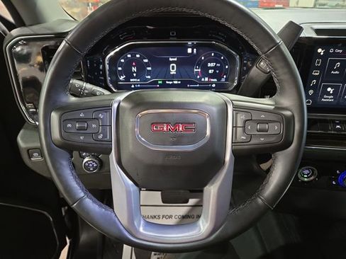 Used 2023 GMC Sierra 1500 Elevation image 18