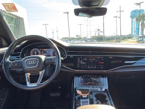 Used 2019 Audi Q8 Premium Plus image 11