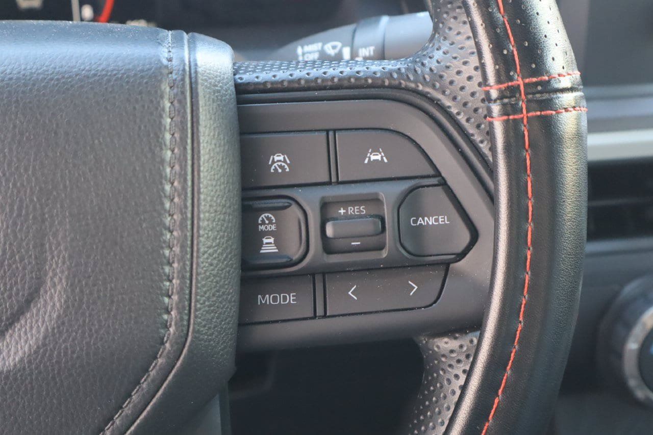 Used 2026 Toyota Tacoma SR5 AWD/4WD image 12