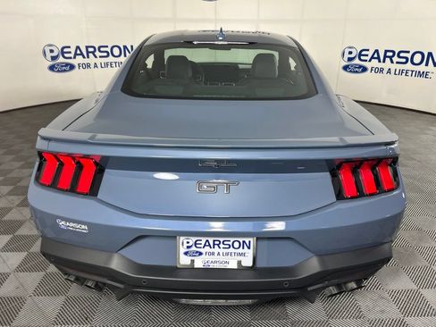 Used 2025 Ford Mustang GT Premium RWD image 14