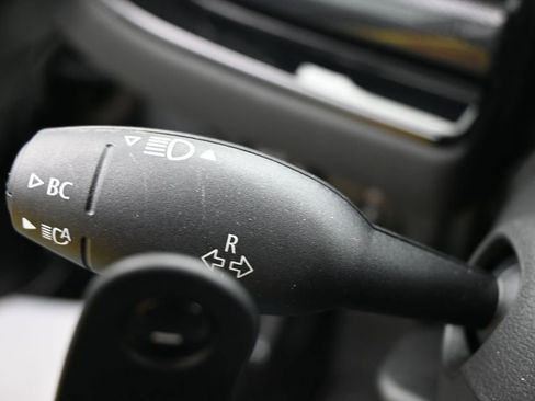 Used 2023 MINI Cooper Clubman S w/ Premium Package image 37