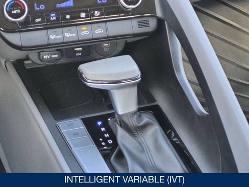 Certified 2025 Hyundai Elantra Sport FWD image 27