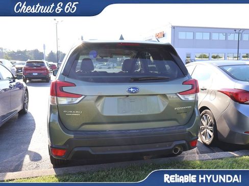 Used 2021 Subaru Forester Limited AWD/4WD image 17