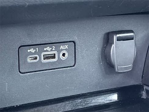 Used 2023 Nissan Altima 2.5 SR image 32