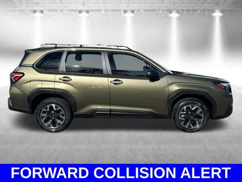 Certified 2026 Subaru Forester Premium AWD/4WD image 4