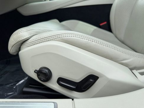 Used 2018 Volvo V90 T6 Inscription image 9