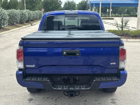 Used 2023 Toyota Tacoma TRD Off-Road w/ TRD Premium Off Road Package AWD/4WD image 7