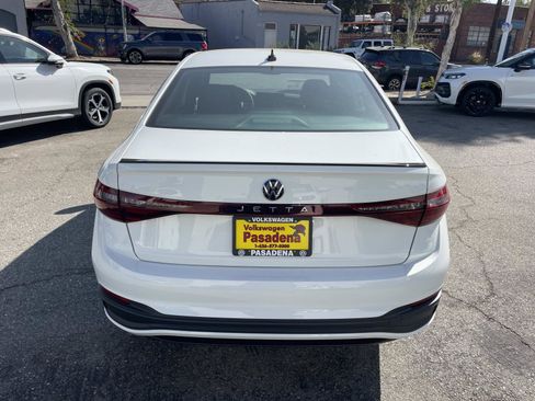 New 2026 Volkswagen Jetta Sport FWD image 4