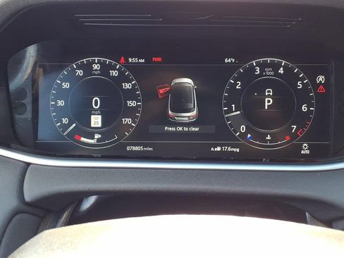 Used 2020 Land Rover Range Rover Evoque SE image 6