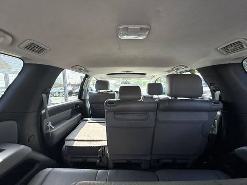 Used 2014 Toyota Sequoia SR5 w/ Premium Package AWD/4WD image 19