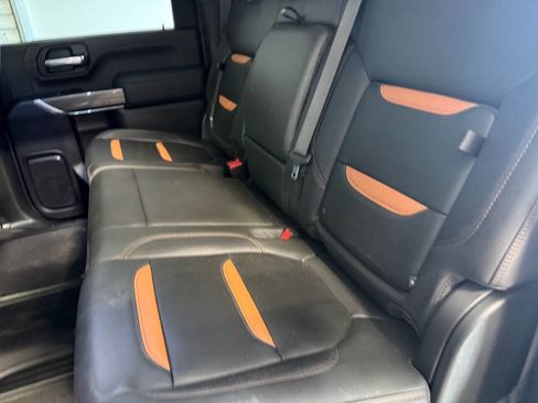 Used 2022 GMC Sierra 2500 AT4 w/ AT4 Premium Plus Package image 32