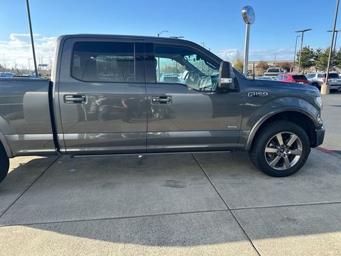 Used 2016 Ford F150 Lariat w/ Equipment Group 502A Luxury AWD/4WD image 5
