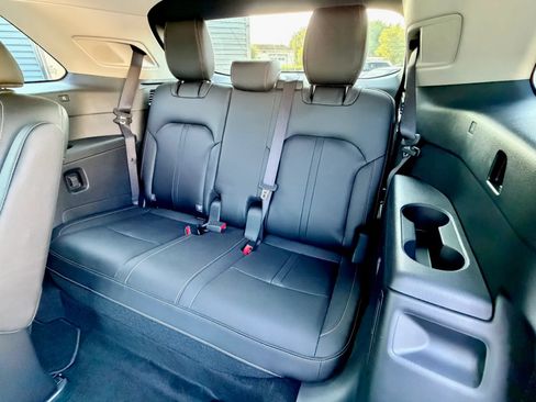 Used 2024 MAZDA CX-90 Plug-In Hybrid w/ Premium Pkg AWD/4WD image 43