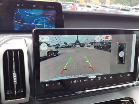 Certified 2025 Ford Expedition Active AWD/4WD image 26