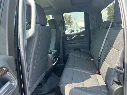 New 2026 GMC Sierra 1500 Elevation image 12